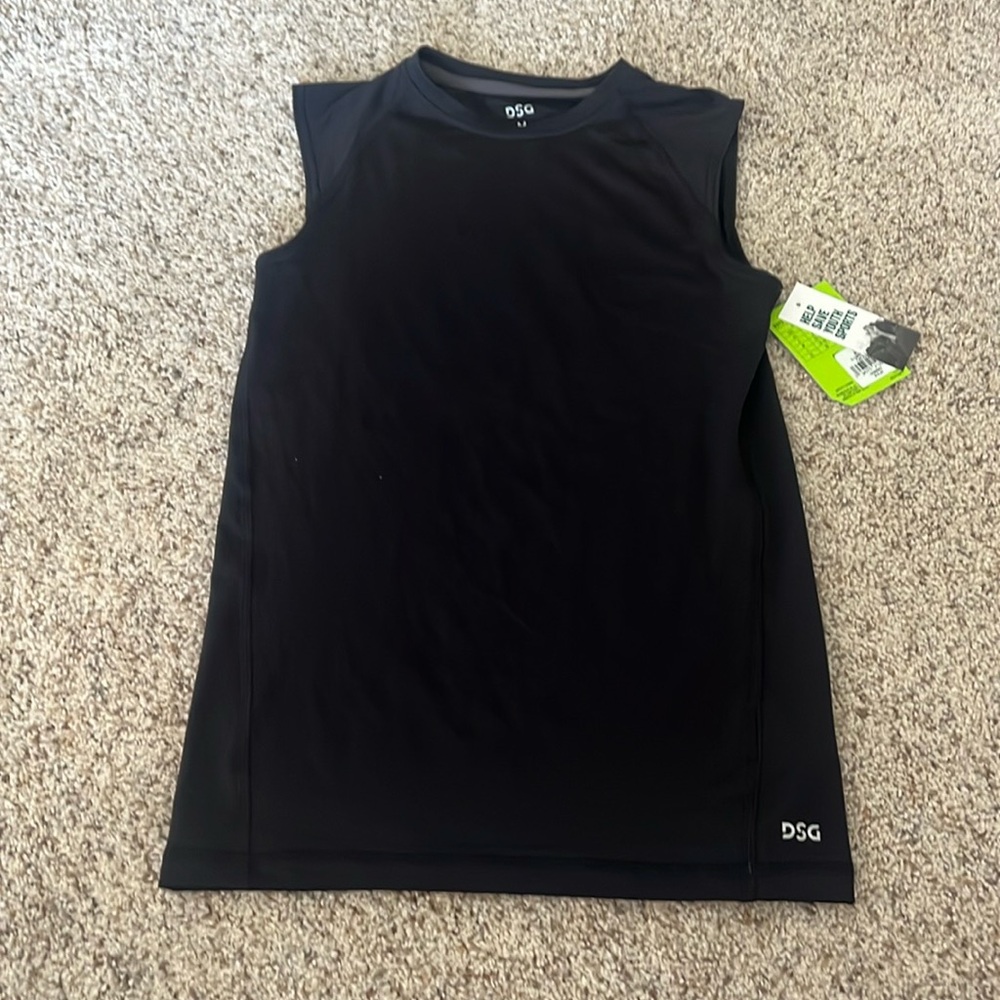 Youth medium tank top black size 1012 compression tank top